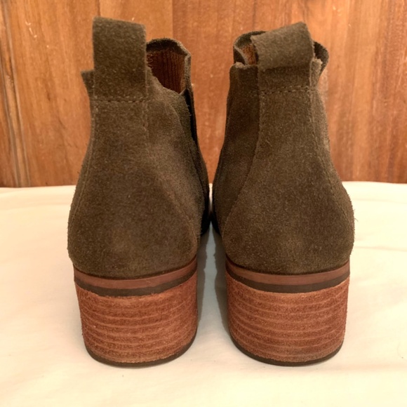 Korks Tea Green Herb Suede Chelsea Ankle Boots Size 6.5M - Picture 7 of 14